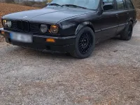 Gebraucht BMW 320 150 PS (110 kW) 1991 Schwarz Kombi