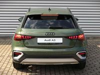 Gebraucht Audi A3 S-Line 150 PS (110 kW) 2024 Distriktgr�n metallic Kombi