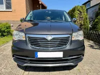 Gebraucht Lancia Voyager 163 PS (119 kW) 2012 Schwarz Van / Kleinbus
