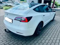 Gebraucht Tesla Model 3 Standard Range 239 kW (325 PS) 2021 Weiß Limousine