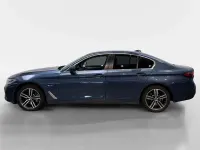 Gebraucht BMW 530 292 PS (214 kW) 2023 Arctic race blue metallic Limousine