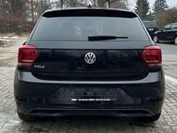 Gebraucht VW Polo Highline 95 PS (69 kW) 2018 Deep black perleffekt Kleinwagen