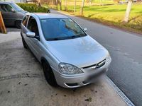 Gebraucht Opel Corsa 80 PS (58 kW) 2005 Silber Kleinwagen