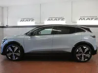 Gebraucht Renault Megane E-Tech Iconic 160 kW (218 PS) 2023 Weiß Limousine