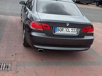 Gebraucht BMW 320 177 PS (130 kW) 2009 Grau Coupé