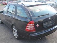 Gebraucht Mercedes C180 143 PS (105 kW) 2006 Schwarz Kombi