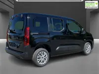 Neu Fiat Doblò 102 PS (75 kW) 2026 Cinema schwarz Van / Kleinbus