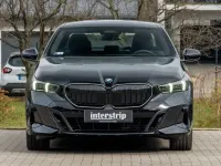 Gebraucht BMW 540 M Sport 303 PS (222 kW) 2026 Schwarz Limousine