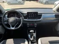 Gebraucht Kia Stonic Spirit 120 PS (88 kW) 2023 Schwarz SUV