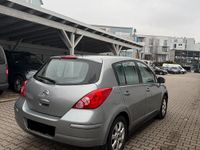 Gebraucht Nissan Tiida 110 PS (80 kW) 2008 Silber Limousine