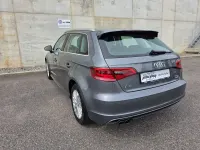 Używany Audi A3 Ambiente 150 KM (110 kW) 2015 Szary Sedan/Limuzyna
