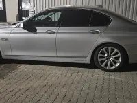 Gebraucht BMW 550 M Sport 408 PS (300 kW) 2010 Silber Limousine