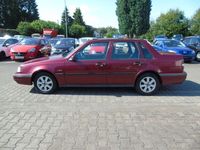 Gebraucht Volvo 460 90 PS (66 kW) 1996 Rot Limousine