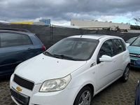 Gebraucht Chevrolet Aveo 84 PS (61 kW) 2009 Weiß Kleinwagen