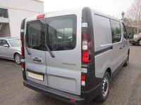 Gebraucht Renault Trafic Komfort 150 PS (110 kW) 2023 Silber (metallic) Van / Kleinbus