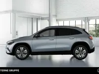 Gebraucht Mercedes GLA220 Progressive 190 PS (139 kW) 2026 Lack hightechsilber SUV