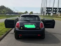 Usata Mini Cooper SE 135 kW (184 CV) 2021 Blu Utilitaria