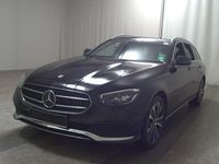 Gebraucht Mercedes E300 Avantgarde 306 PS (225 kW) 2022 Schwarz Kombi