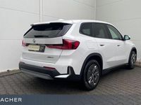 Gebraucht BMW iX1 Performance 230 kW (313 PS) 2023 Alpinweiß uni SUV
