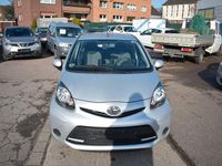 Gebraucht Toyota Aygo Cool 68 PS (50 kW) 2014 Silber Kleinwagen