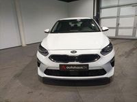 Gebraucht Kia Ceed Spirit 160 PS (117 kW) 2022 Weiß Kleinwagen