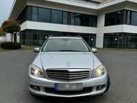 Gebraucht Mercedes C180 156 PS (114 kW) 2010 Grau Kombi
