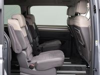 Second-hand VW Multivan Life 150 CP (110 kW) 2025 Argintiu Monovolum
