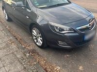 Gebraucht Opel Astra 160 PS (117 kW) 2011 Grau Limousine