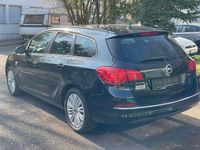 Gebraucht Opel Astra Active 110 PS (80 kW) 2013 Karbonschw graphitschw midnigh Kombi