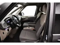 Käytetty VW Multivan Life 150 HP (110 kW) 2022 Harmaa Tila-auto