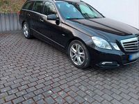 Gebraucht Mercedes E320 Avantgarde 224 PS (164 kW) 2010 Schwarz Kombi