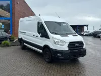 Używany Ford Transit Trend 131 KM (96 kW) 2021 Biały Sedan/Limuzyna