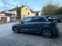 Gebraucht Audi A1 Sportback Ambition 95 PS (69 kW) 2016 Grau Kleinwagen