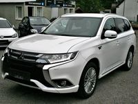 Second-hand Mitsubishi Outlander P-HEV Plus 203 CP (149 kW) 2017 Alb SUV