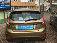 Gebraucht Ford Fiesta Titanium 125 PS (91 kW) 2013 Braun Kleinwagen