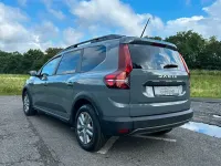 Gebraucht Dacia Jogger Expression 101 PS (74 kW) 2024 Grau Van / Kleinbus