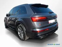 Usado Audi Q7 S-Line 286 HP (210 kW) 2025 Cinzento SUV