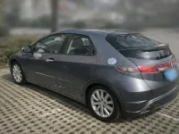 Gebraucht Honda Civic 140 PS (102 kW) 2011 Silber Limousine