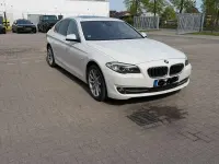 Gebraucht BMW 530 258 PS (189 kW) 2013 Weiß Limousine