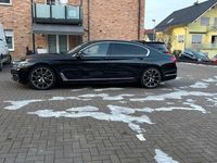 Gebraucht BMW 750 449 PS (330 kW) 2017 Limousine