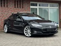 Gebraucht Tesla Model S 244 kW (333 PS) 2015 Obsidianschwarz metallic Kleinwagen