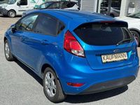 Gebraucht Ford Fiesta SYNC Edition 80 PS (58 kW) 2014 Blau Kleinwagen