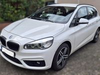 Gebraucht BMW 218 Active Tourer Sport Line 150 PS (110 kW) 2017 Weiß Van / Kleinbus