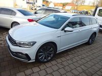 Gebraucht VW Passat R-line 150 PS (110 kW) 2023 Weiß Kombi