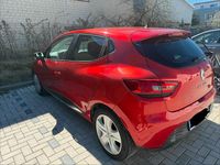 Gebraucht Renault Clio IV Dynamique 73 PS (53 kW) 2015 Rot Limousine