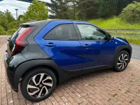 Neu Toyota Aygo X 72 PS (52 kW) 2025 Blau SUV