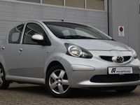 Gebraucht Toyota Aygo Cool 68 PS (50 kW) 2006 Grau Kleinwagen