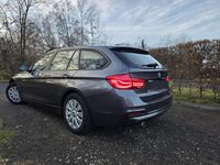 Gebraucht BMW 316 Advantage 116 PS (85 kW) 2018 Grau Kombi