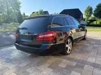 Gebraucht Mercedes E250 204 PS (150 kW) 2011 Schwarz Kombi