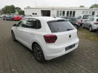 Gebraucht VW Polo United 95 PS (69 kW) 2021 Weiss Limousine
